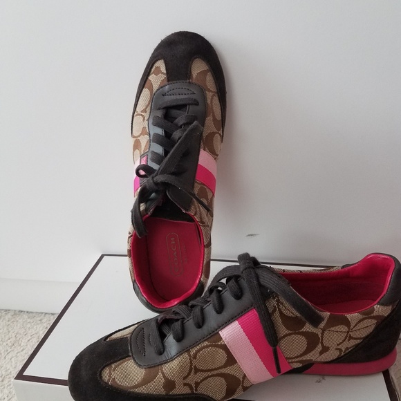 Sneakers - Picture 3 of 3